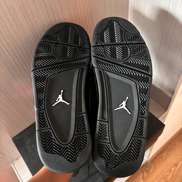 Nike Jordan 4 Retro Unisex Sneaker - Picture 2 of 5